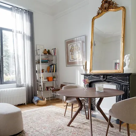 La Maison De Chestret Διαμέρισμα *